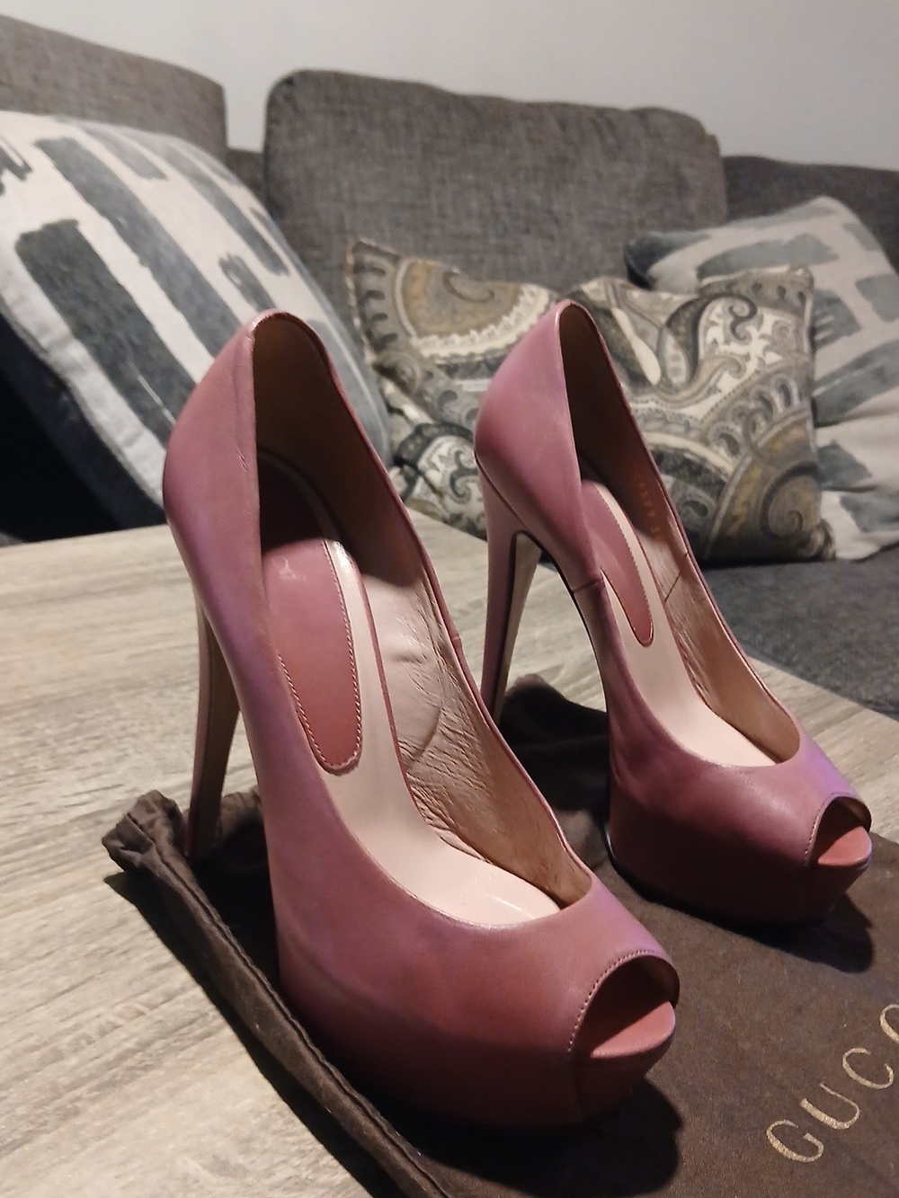 Gucci Rose Pink Leather Peep-Toe Platform Pumps Heels Size 36.5 (US 6.5)